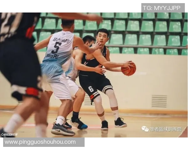 赛后分析:武汉篮球队与成都篮球队实力对比及比赛亮点总结 赛后分析:武汉篮球队与成都篮球队实力对比及比赛亮点总结