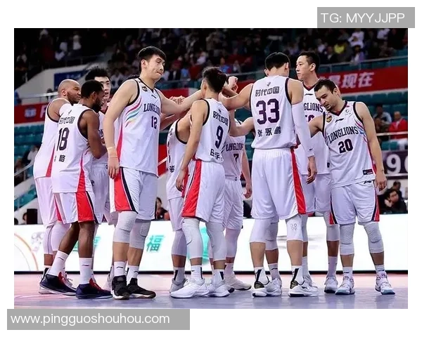 赛后分析：成都篮球队与西安篮球队的技术对决与战术解析