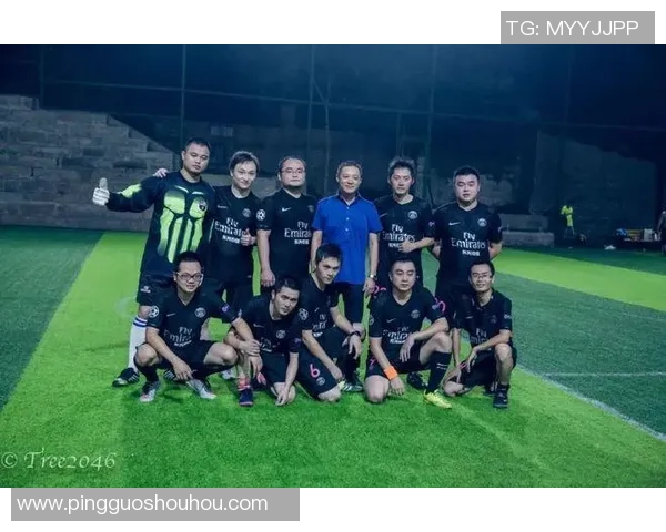 赛后分析：广州足球队与南京足球队的团队协作表现与战术探讨