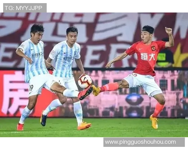 重庆网球队阵地战革新探索:提升竞技水平与团队协作的新策略 重庆网球队阵地战革新探索:提升竞技水平与团队协作的新策略