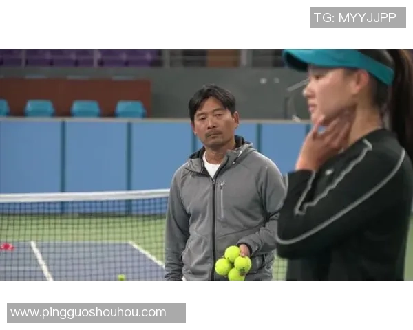 重庆网球队的比赛经验揭秘：网球巨献背后的故事与技巧分析